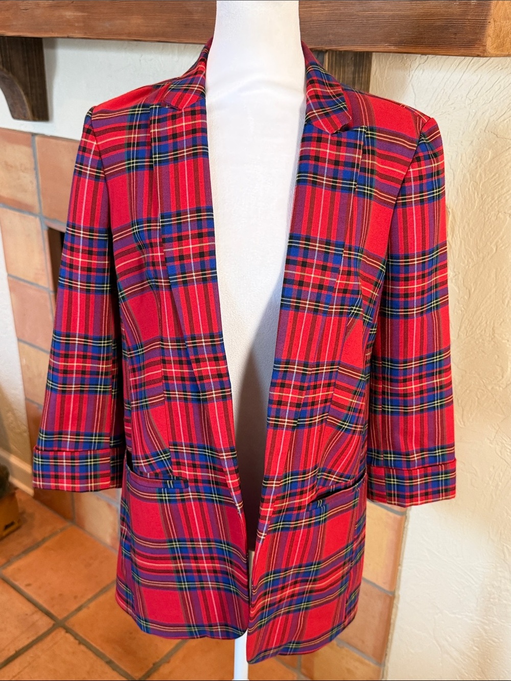 Express Red Plaid 3/4 Sleeve Open Blazer, size M